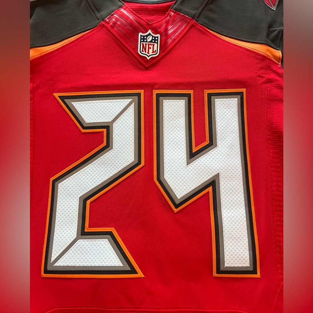 Darrelle Revis Tampa Bay Buccaneers embroidered Nike jersey - Picture 2 of 11